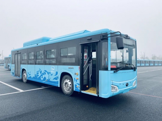 20 Units King Long Carbon-Fiber New Energy Buses Start Operation in Zhejiang