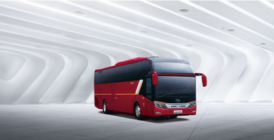 China’s high-end bus Longwei II debuts at world’s stage