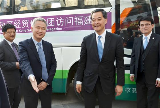 HK’s Chief Executive Visits King Long