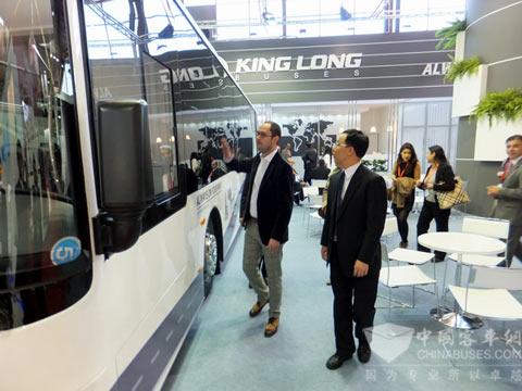 Minister of Economy and Reform Ministry of Belgium Visits King Long Buses